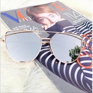 🆕 Gorgeous sunglasses 🕶